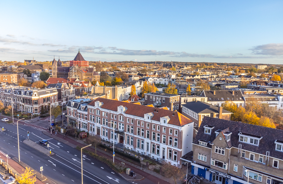 Як ми допомогли компанії Ampire Vastgoed Groep відремонтувати будинки 