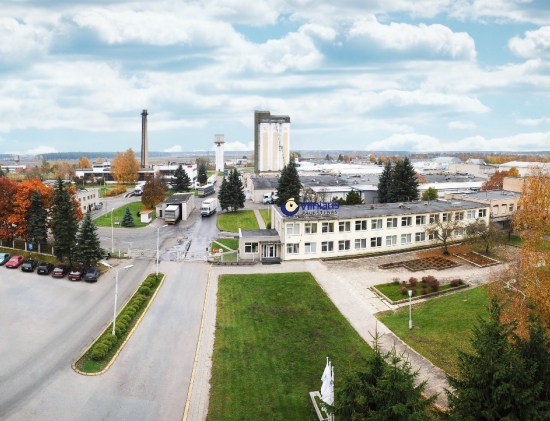 Am ajutat Paukstynas să implementeze o soluție cuprinzătoare de forță de muncă pentru producția avicolă